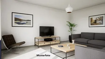 Expose Doppelhaushälfte mit großer Dachterrasse + provisionsfrei +