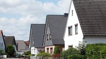 Expose +++ Einfamilienhaus mit Grillplatz und Garage +++