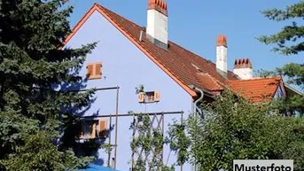 Expose 2-Familienhaus mit Garage + provisionsfrei +