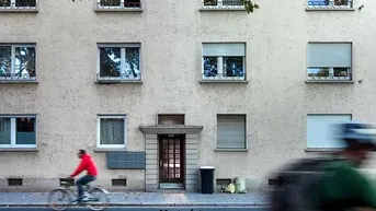 Expose Mehrfamilienhaus mit Terrasse und Garage