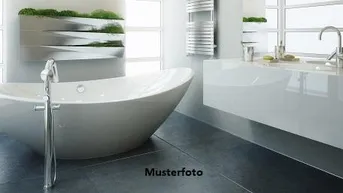 Expose 3-Zimmer-Wohnung mit Terrasse und Gartenanteil