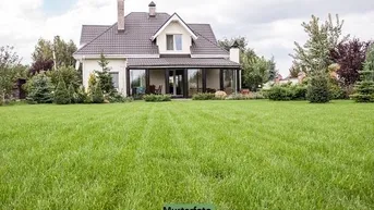 Expose Einfamilienhaus mit Doppelgarage