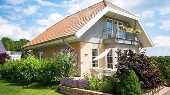 Expose Modernes Einfamilienhaus mit Tiefgarage