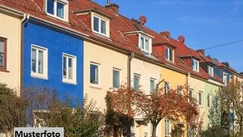 Expose Einziehen und Wohlfühlen - Einfamilien-Reihenmittelhaus mit Carport