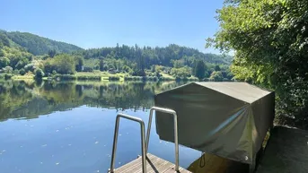 Expose Exklusives Haus am See - eine Stunde nordwestlich von Wien | elektr. Bootshebeanlage