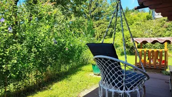 Expose *FAMILIENHIT* perfekt aufgeteilte 4-Zimmer Wohnung mit Eigengarten, 55m² Balkon, Doppelcarport und TRAUMHAFTER AUSSICHT!