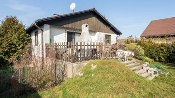 Expose Großzügiges Einfamilienhaus mit großem Garten | 542 m² Grund | Fußbodenheizung | Ruhelage | GLORIT-Haus