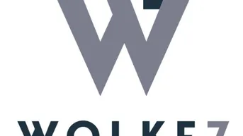 Expose Skyline Living auf höchstem Niveau: 300m² Dachgeschossjuwel nahe Türkenschanzpark