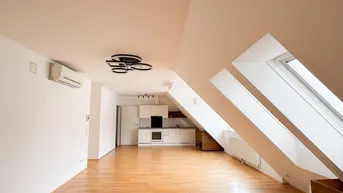 Expose Moderne 2-Zimmer-DG-Wohnung (3 Zimmer möglich) mit Terrasse – Urbaner Wohnkomfort mit Klimaanlage I Nähe Absberggasse