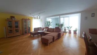 Expose Traumhaftes Wohnen in Aigen: "KAINÄHE" - Großzügige Doppelhaushälfte mit Garten und Dachterrasse mit Untersberg Blick