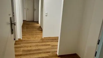 Expose sanierte, helle, ruhige 3-Zimmer-Wohnung mit Balkon!