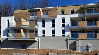 Expose Eckwohnung im Grünen mit Ausblick