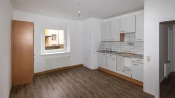 Expose Kleine Wohnung mit Küche