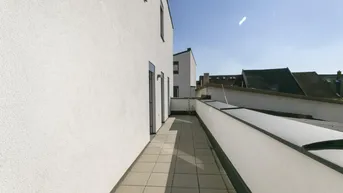 Expose ERSTBEZUG: Innenstadtreihenhaus mit 2 Terrassen und Garten