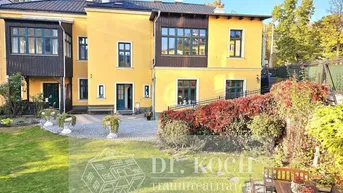 Expose Prachtvolle Altbau-Familien oder Mehrgenerationen Villa!