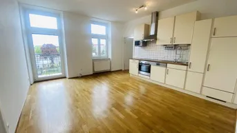 Expose Sonnige 4-Zimmer Wohnung + Südbalkon..beste Wohnlage!