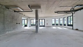 Expose Moderne Bürofläche mit Terrasse in zentraler Lage - 255 m² in St. Pölten zu mieten!