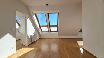 Expose Traumhaftes Dachgeschoß-Refugium in St. Pölten - Großzügig, gepflegt und mit Balkon!