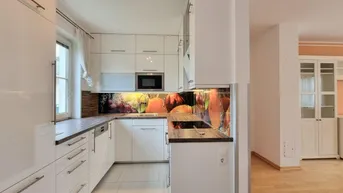 Expose Helle 3-Zimmer-Wohnung mit Balkon nahe HBF &amp; FH – moderne Küche!