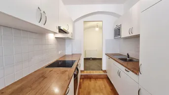 Expose Historischer Charme trifft modernes Wohnen – 2,5-Zimmer-Wohnung in der Rathausgasse