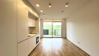 Expose Wohnen im Grünen -
Moderne Garconniere mit Parkblick und Fitnessraum! 

