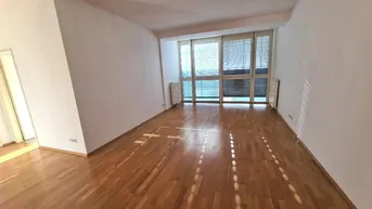 Expose 10. Helle und super aufgeteilte 2-Zimmer-Wohnung!
