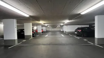 Expose Nie wieder Parkplatz suchen! Garagenstellplatz zur Miete!
