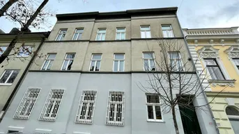Expose Helle 1 Zimmer Wohnung im Dachgeschoß - Nahe Türkenschanzpark