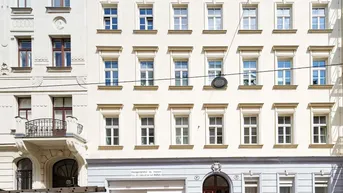 Expose Neubau Living - 
Traumhafte 1-Zimmer-Wohnung im Dachgeschoss