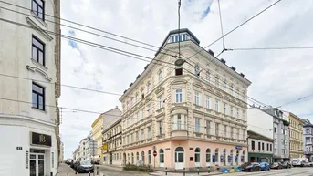 Expose Bis März 2027 befristet vermietet – charmante 3-Zimmer-Dachgeschosswohnung mit Balkon &amp; Dachterrasse