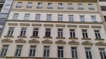 Expose Tolle 2-Zimmer-DG-Wohnung im 5ten! 