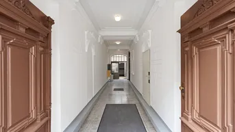 Expose Unbefristet, vermietete 2-Zimmer-Wohnung mit 3,6% BAR und € 3.093/m²