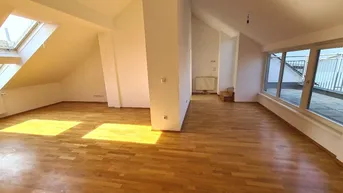 Expose Über den Dächern Wiens - 3 Zimmer Wohnung inkl. Freifläche! 
