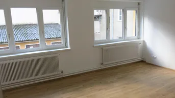 Expose 3-Zimmer-Wohnung ab sofort zu vermieten - Top-Zustand / mit Gartenbenützung