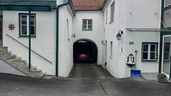 Expose CHARMANTES SCHMUCKSTÜCK MIT TRAUMHAFTEM WINTERGARTEN!