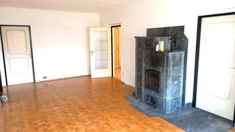 Expose Ruhige 4-Zimmer Wohnung mit Loggia!