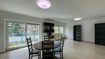 Expose Möblierte 2-Zimmer-Wohnung in absoluter Grünruhelage - 73 m² - Balkon - Betriebskosten inkl. Heizung und Warmwasser