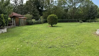 Expose unbebautes Grundstück - 670 m² - ebene Grünruhelage