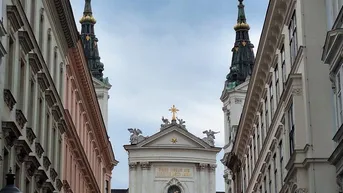 Expose Nahe Piaristenkirche - Großzügig und einfach nur Toll im klassischen Altbau und unbefristet an der Maria-Treu-Gasse