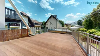 Expose Juwel mit sonniger Terrasse - Wohnen mit Großzügigkeit und Eleganz für die ganze Familie