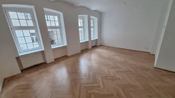 Expose Tolles Wohn-Büro in Ruhelage Nahe Neustiftgasse