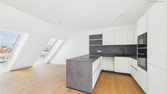 Expose Exklusive Erstebezug Dachterrassen-Maisonette – Wohnen über den Dächern der Servitengasse