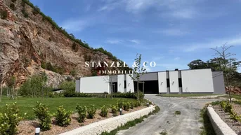 Expose ZWEI TOLLE ARCHITEKTENHÄUSER AM STEINBRUCH