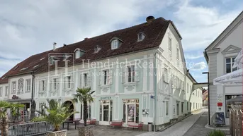 Expose Einzigartiges barockes Bürgerhaus direkt am Hauptplatz