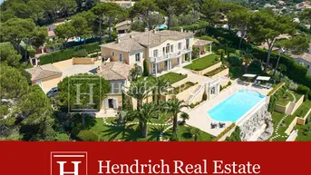 Expose Luxuriöse Villa in den Hügeln über Cannes mit atemberaubenden Blick aufs Mittelmeer