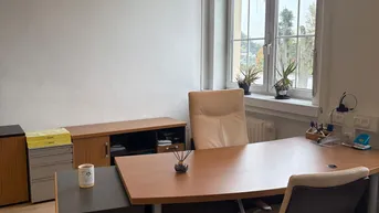 Expose Büro/Ordination/Verkaufsfläche/Kosmetikstudio... in 4400 Steyr TOP Lage 