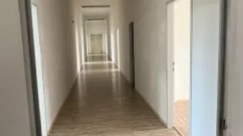 Expose Seminarräume/Schulungzentrum/Austellungsräume/Büro