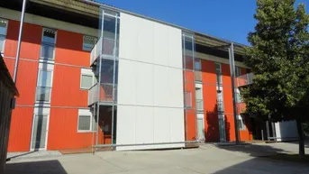 Expose Sonnige Wohnung mit Balkon und PKW-Abstellplatz