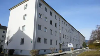 Expose Familienwohnung mit Balkon in der Innenstadt