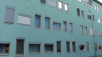 Expose Nette Single Wohnung mit Balkon